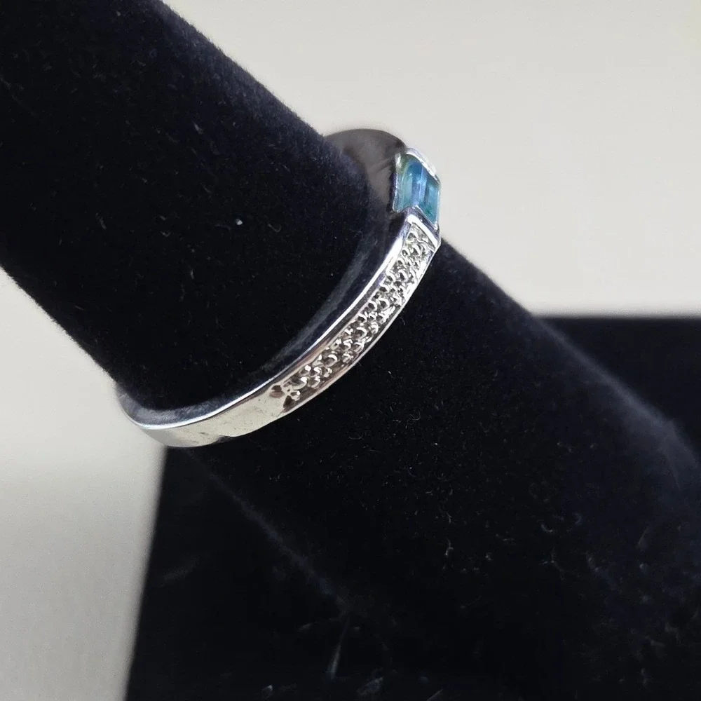 Silver Tone Faux Blue Topaz Baguette Accent Stackable Band Ring Size 8.5